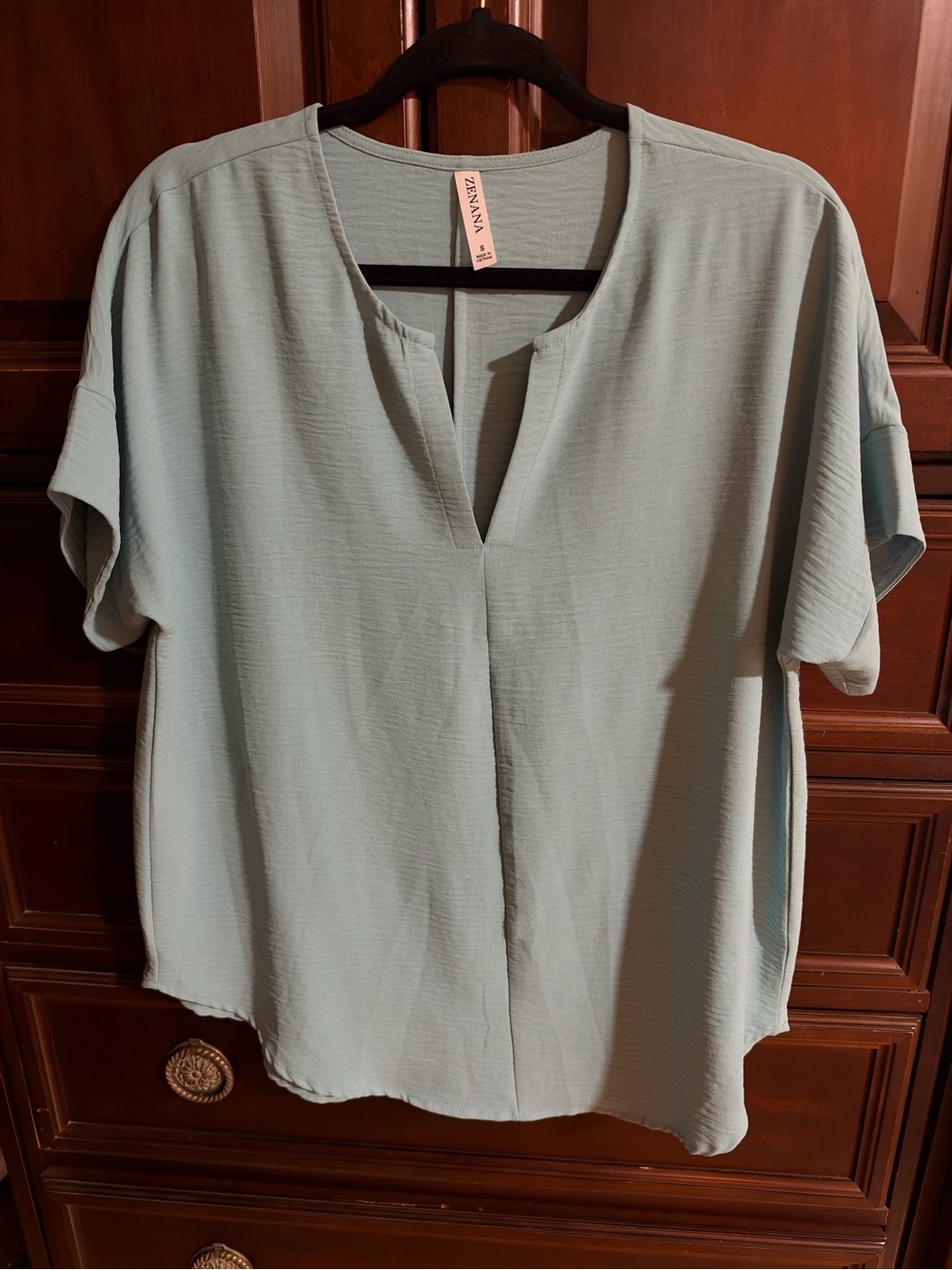 Zenana small light blue top